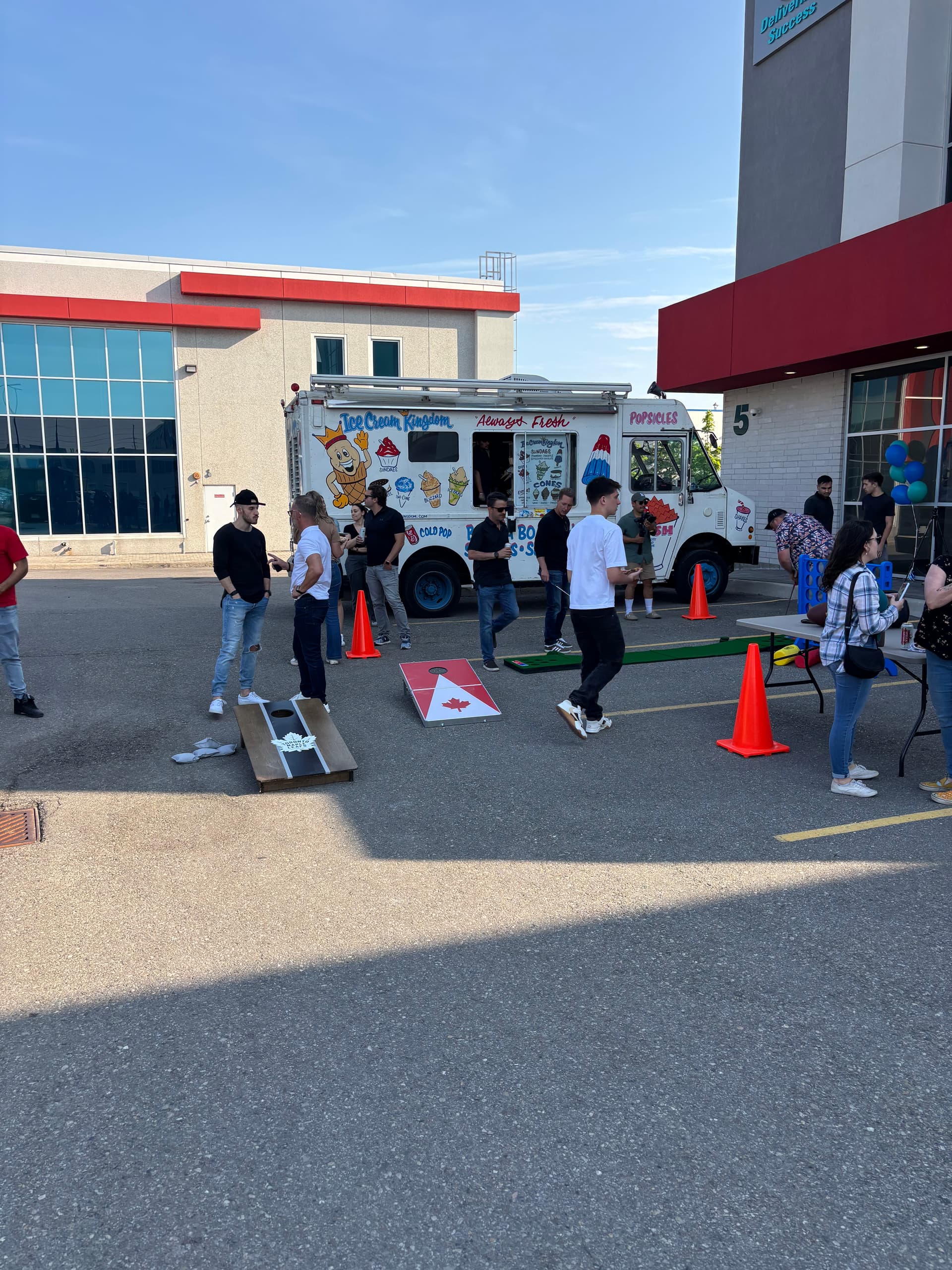 Ice Cream Truck for Events Across the GTA