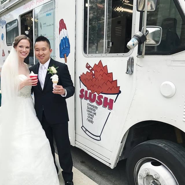 Why Ice Cream Trucks are Perfect for Weddings and Birthdays