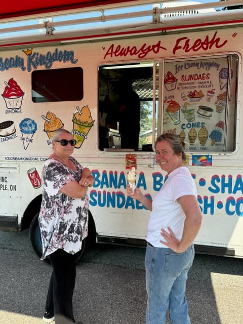 Ice Cream Truck Toronto serving guests, available for bookings in Oakville
